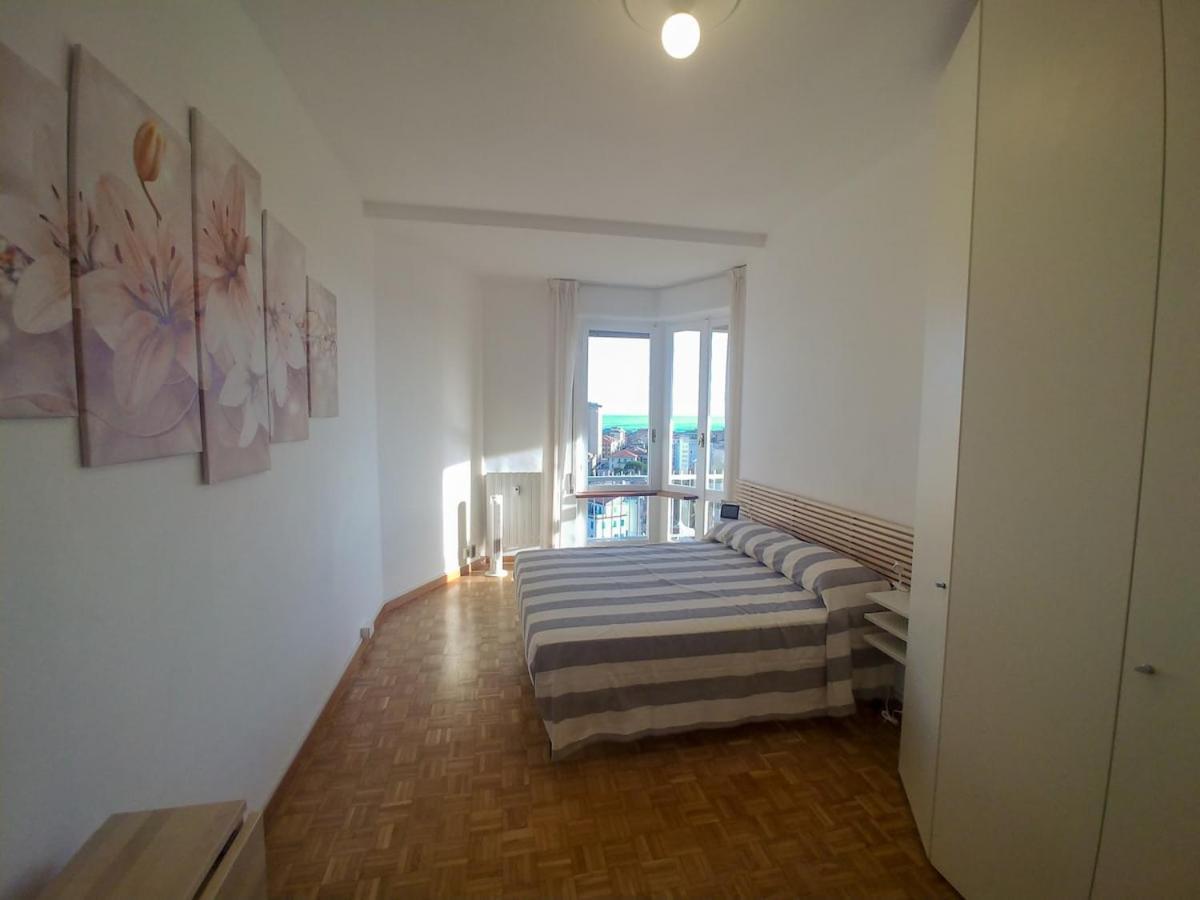 Apartamento Super Vista Al Grattacielo Di Lavagna Exterior foto